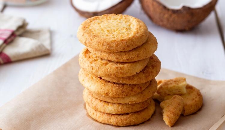 9 Receitas de Biscoito de Coco + Versões Descomplicadas para Variar