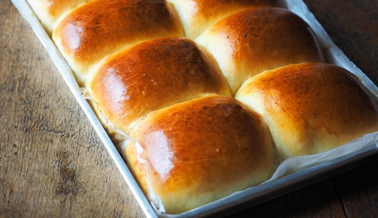 12 Receitas de Pão de Mandioca & Muitas Opções de Sabores que Deixarão o Prato Ainda Mais Especial