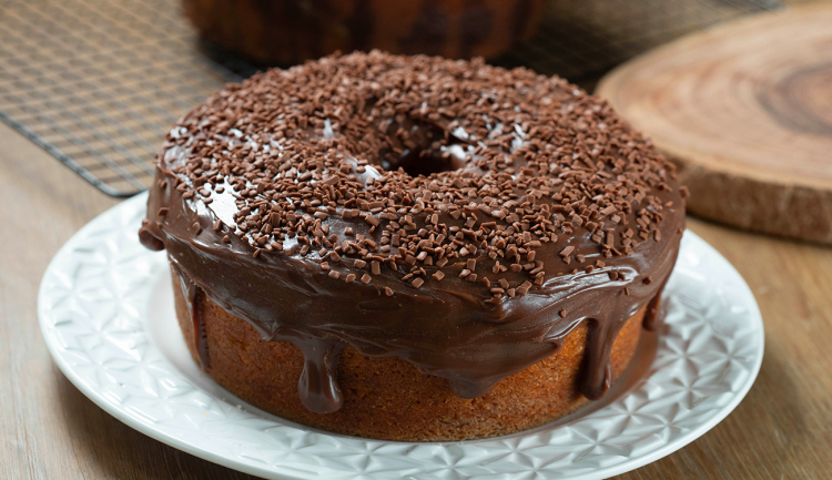 10 Receitas de Bolo de Cenoura Com Brigadeiro Que Conquista Quem Ama Essa Combinação