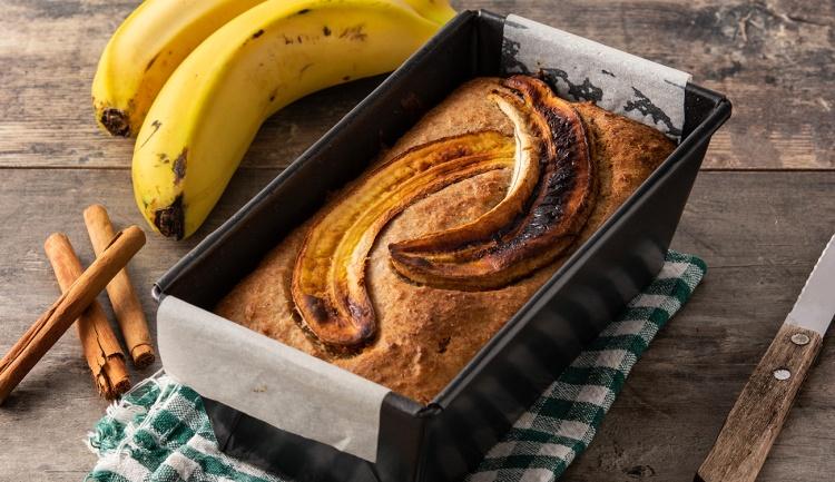 11 Receitas de Bolo de Banana Com Farinha de Arroz E Outras Opções Sem Glúten