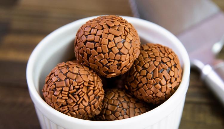 14 Receitas de Brigadeiro de Ovomaltine Que Supera Qualquer Brigadeiro de Chocolate