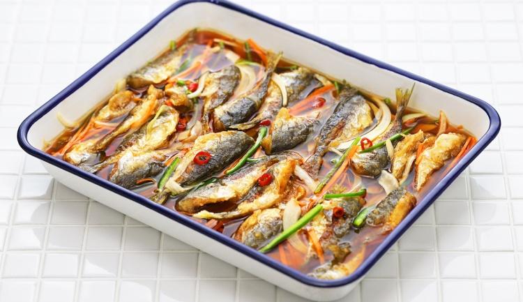 14 Receitas de Escabeche de Sardinha - Um prato versátil e saboroso que todo mundo vai amar fazer e consumir