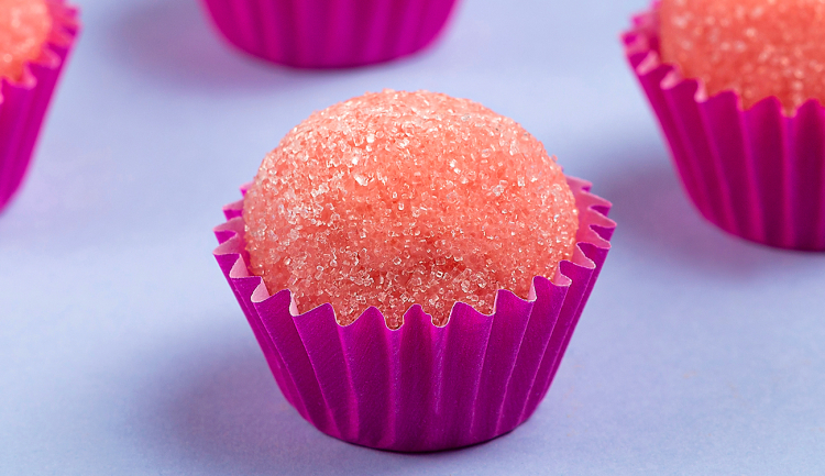 11 Receitas de Brigadeiro Rosa E uma Série de Dicas de Princesa para Deixar Sua Filha Muito Feliz Com Essa Sobremesa