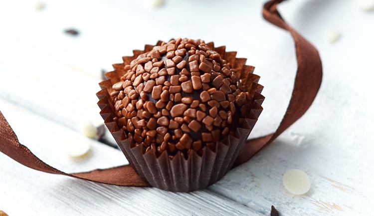 8 Receitas de Brigadeiro Belga & Versões Diferentes para Fazer Bonito na Sua Festa