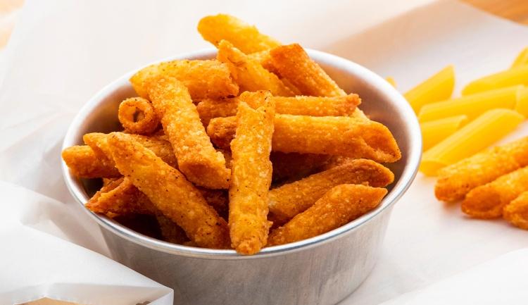 14 Receitas de Macarrão Frito Super Crocante Para uma Lanchinho Diferenciado