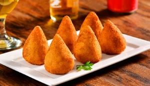 19 Receitas de Massa de Coxinha + Muitas Opções Suaves Que Derretem Na Boca