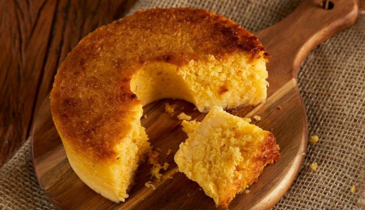 9 Receitas de Bolo de Milho Com Creme de Leite E Inúmeras Maneiras de Impressionar