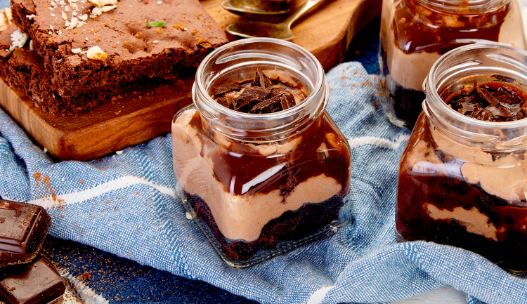 8 Receitas de Brownie no Pote E Outras Opções para Ganhar uma Grana Extra no Final de Semana